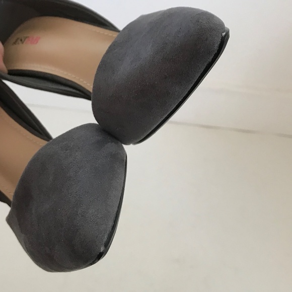 JUSTFAB Eada Stiletto Heels Asymmetrical Pump Pointed Toe Gray Women’s Size 10 - Picture 7 of 16